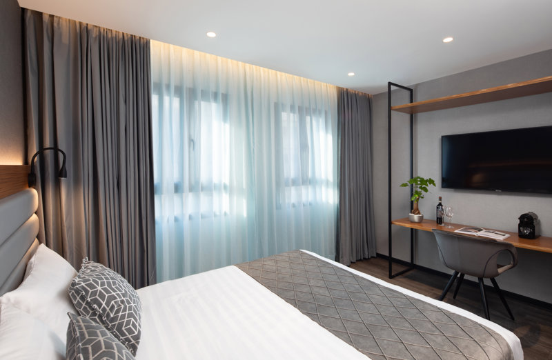 golden-crown-hotels-5-120.jpg