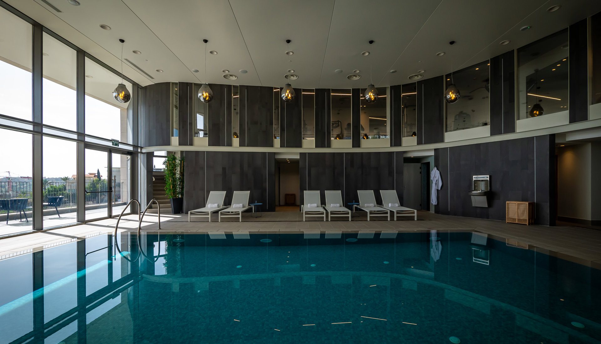 Crown Club Spa
