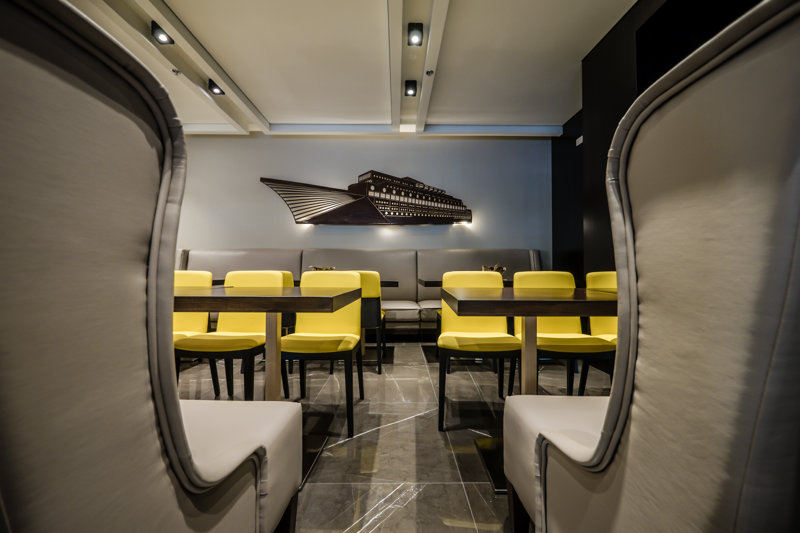 golden_crown_hotels 16/120