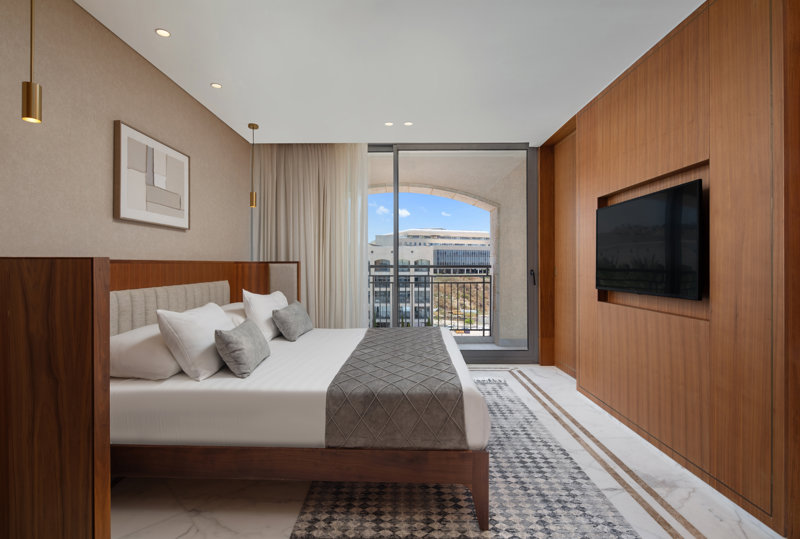 Suite 2